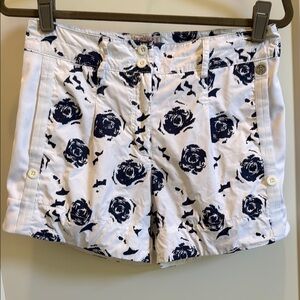 White and Blue sporty Floral Print Shortsl